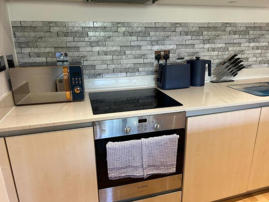 Modern Apartment, Fistral Beach Newquay  Bagian luar foto